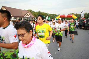 BIB: 
                            <button type="button" onclick="openModal(3530751)" class="btn btn-primary btn-sm float-right btn-popup" data-toggle="modal" data-target=".modal-high-quality">
                        <i class="fas fa-shopping-cart"></i> Add to Cart
                    </button>
                                            <button type="button" onclick="isThisMe(3530751, true)" class="btn btn-success btn-sm float-right btn-popup btn-isme hidden" data-toggle="tooltip" data-placement="bottom" title="นี่คือรูปของคุณใช่ไหม คลิกที่นี่เพื่อเอาเข้าอัลบั้ม">
                        <i class="fas fa-plus"></i> Add to album
                    </button>
                    <button type="button" onclick="isThisMe(3530751, false)" class="btn btn-warning btn-sm float-right btn-popup btn-isnotme hidden">
                        <i class="fas fa-ban"></i> Remove from album
                    </button>